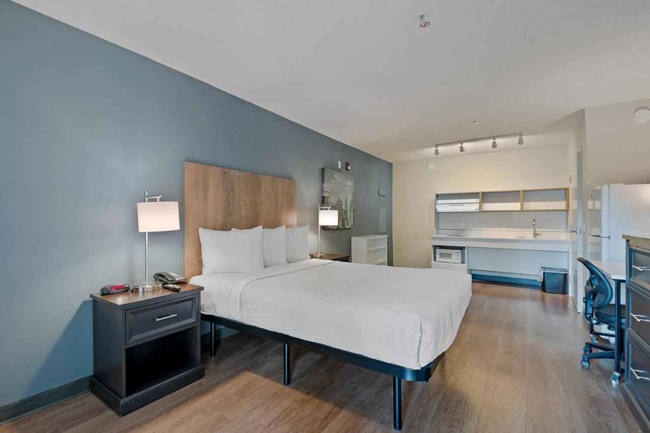 Extended Stay America Suites - Miami - Airport - Blue Lagoon Miami Springs Екстериор снимка