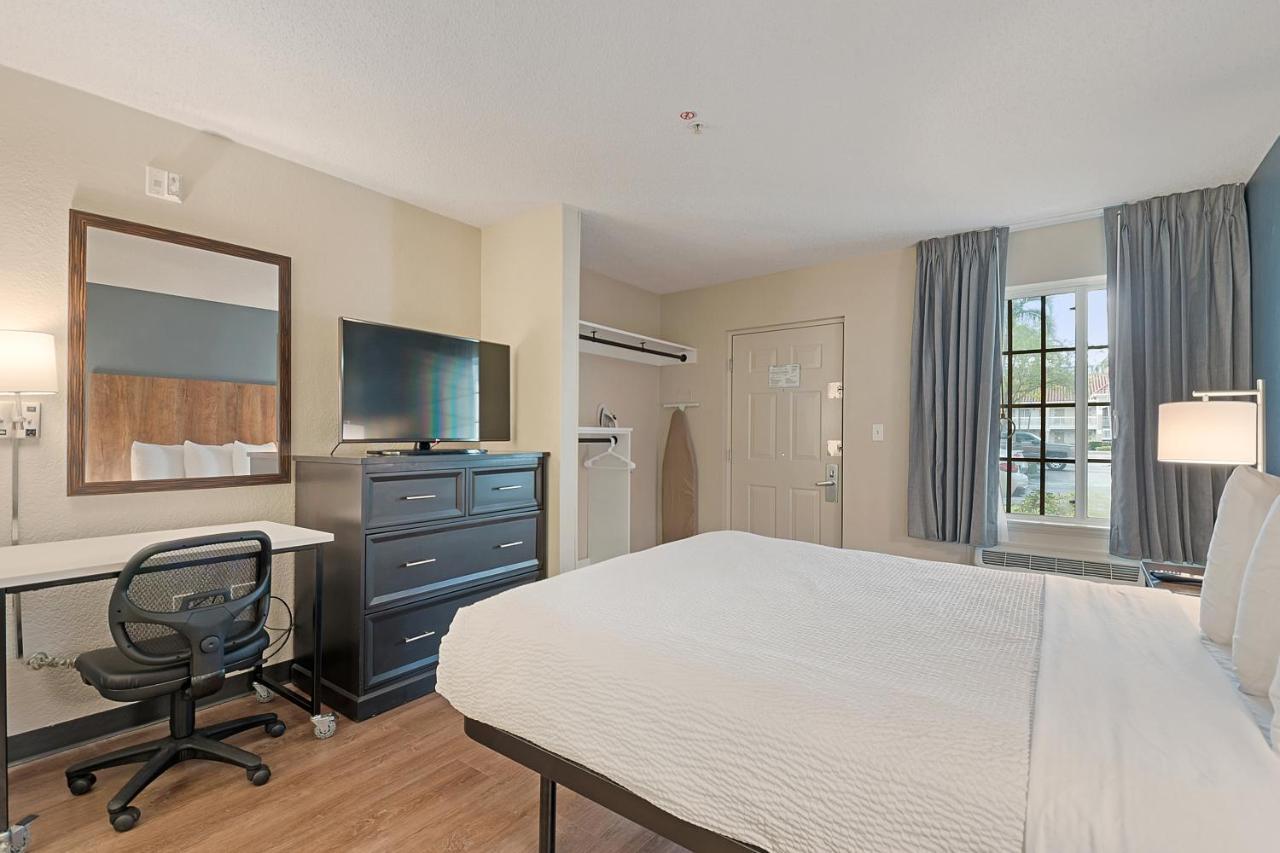 Extended Stay America Suites - Miami - Airport - Blue Lagoon Miami Springs Екстериор снимка