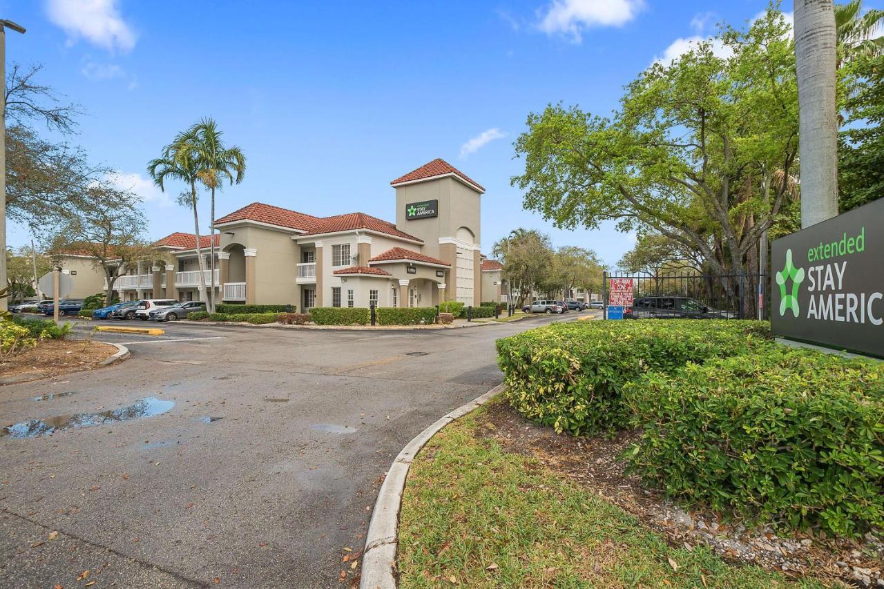 Extended Stay America Suites - Miami - Airport - Blue Lagoon Miami Springs Екстериор снимка