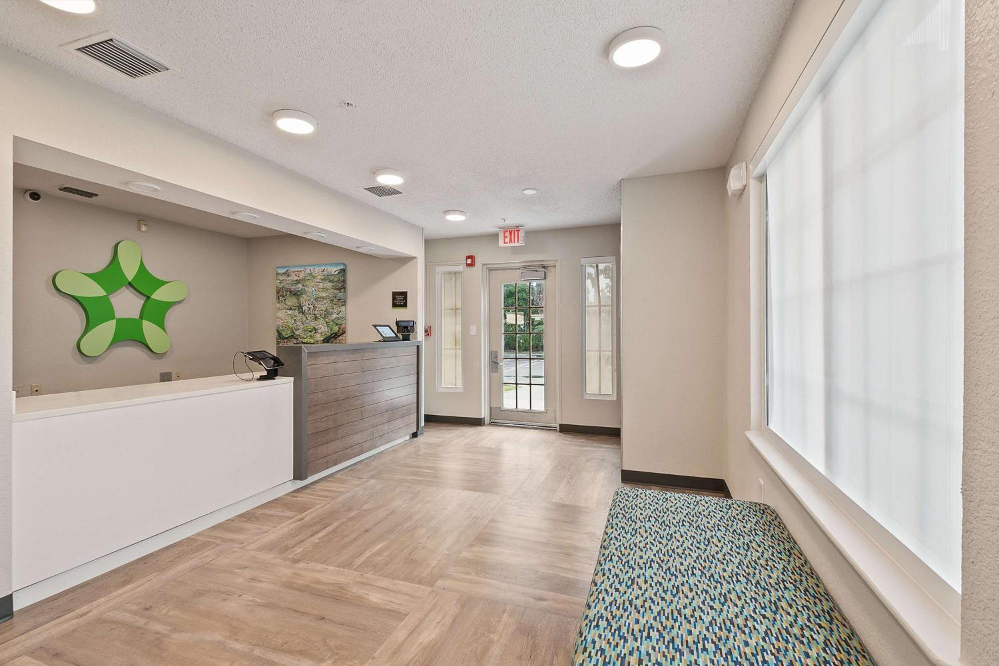 Extended Stay America Suites - Miami - Airport - Blue Lagoon Miami Springs Екстериор снимка